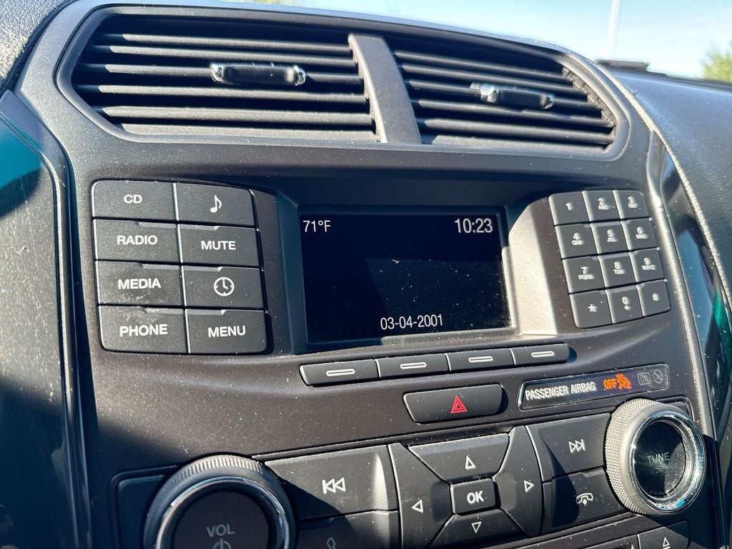 2017 Ford Explorer Base