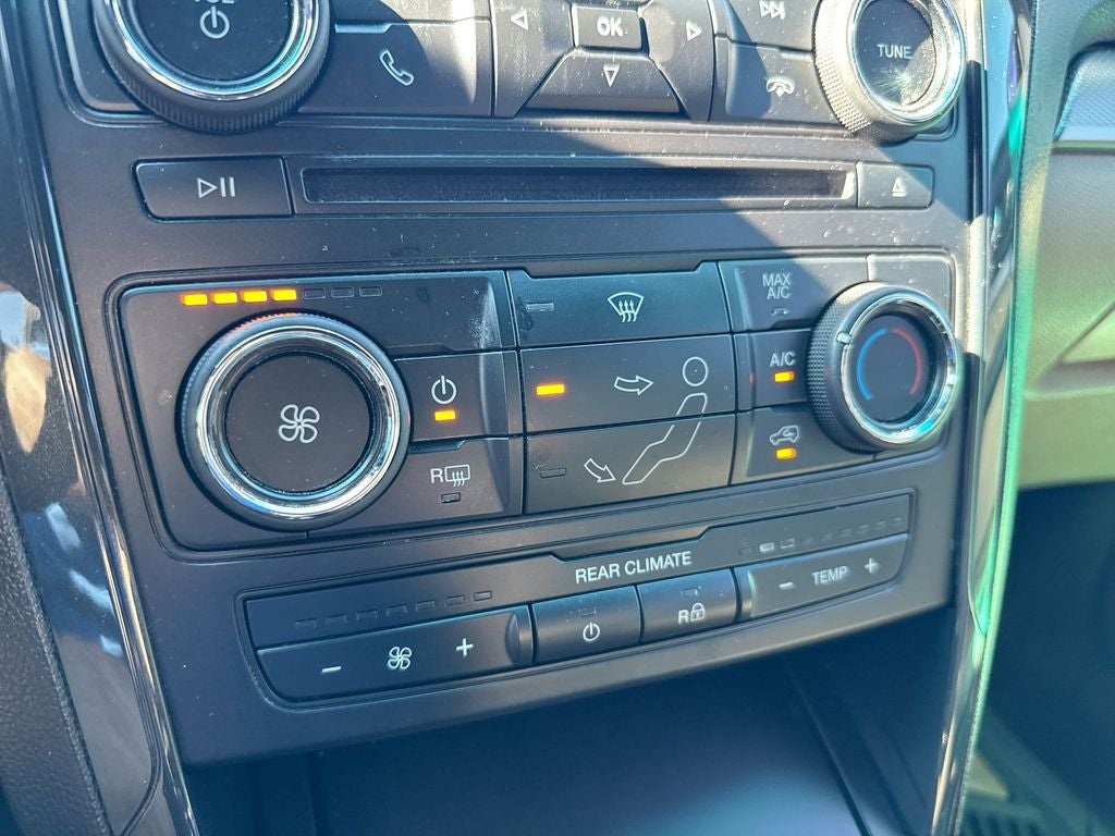 2017 Ford Explorer Base
