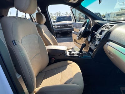 2017 Ford Explorer Base
