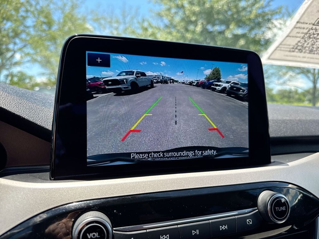 2022 Ford Escape Hybrid SE