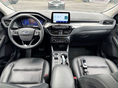 2022 Ford Escape Titanium