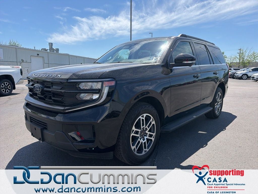 2025 Ford Expedition Active