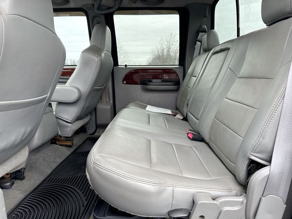 2005 Ford F-250SD Lariat