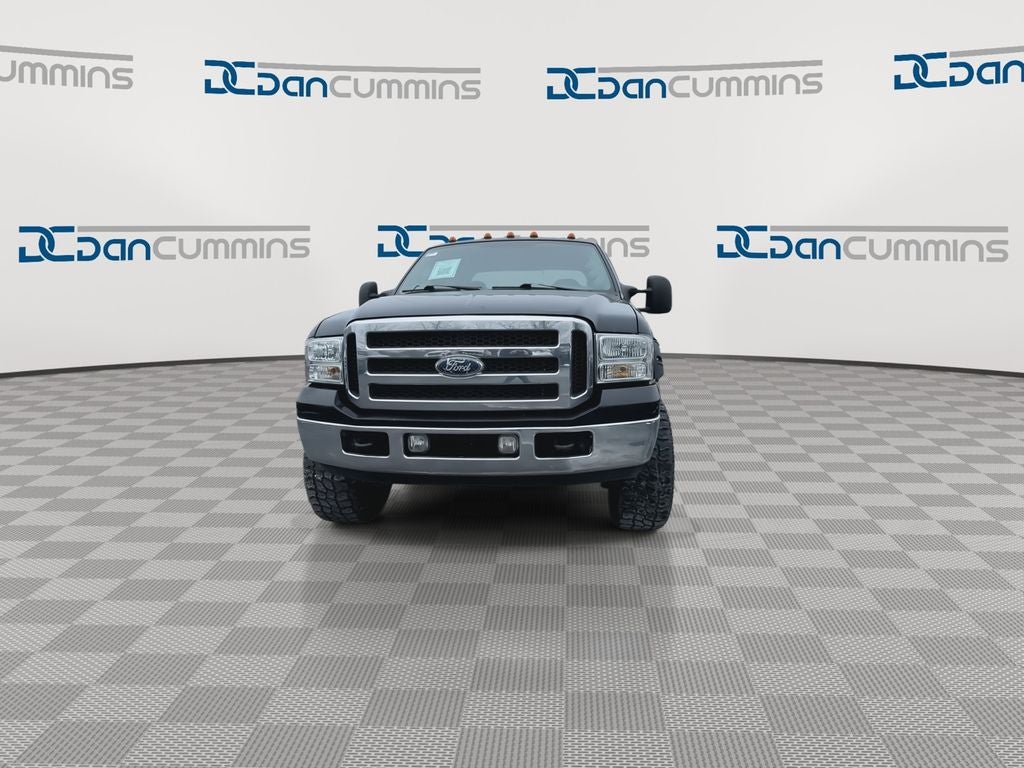 2005 Ford F-250SD Lariat