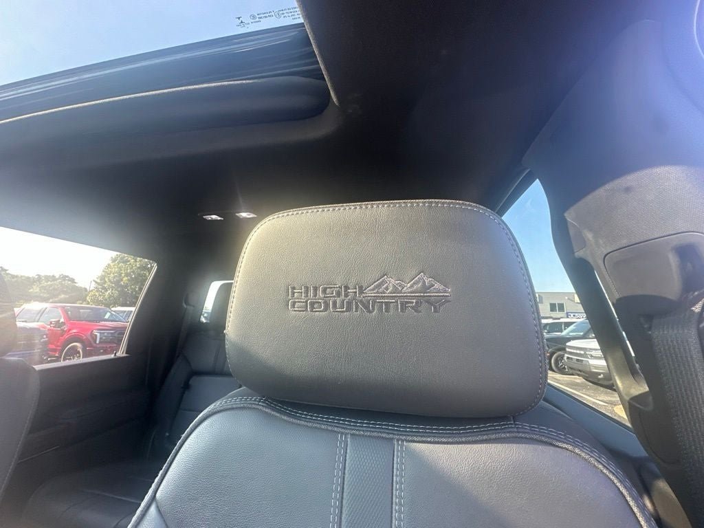 2022 Chevrolet Silverado 3500HD High Country