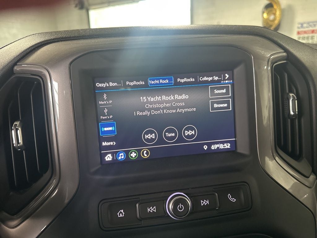 2020 Chevrolet Silverado 1500 Custom