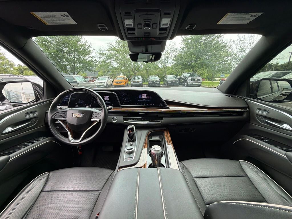2022 Cadillac Escalade Premium Luxury