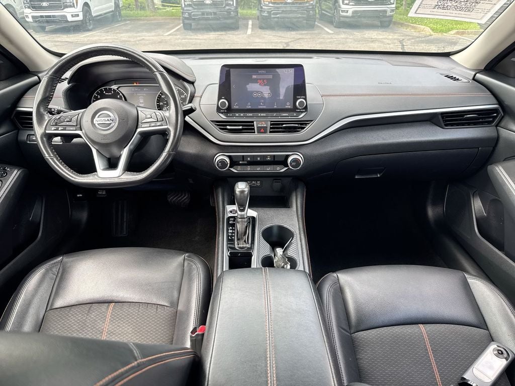 2022 Nissan Altima 2.5 SR