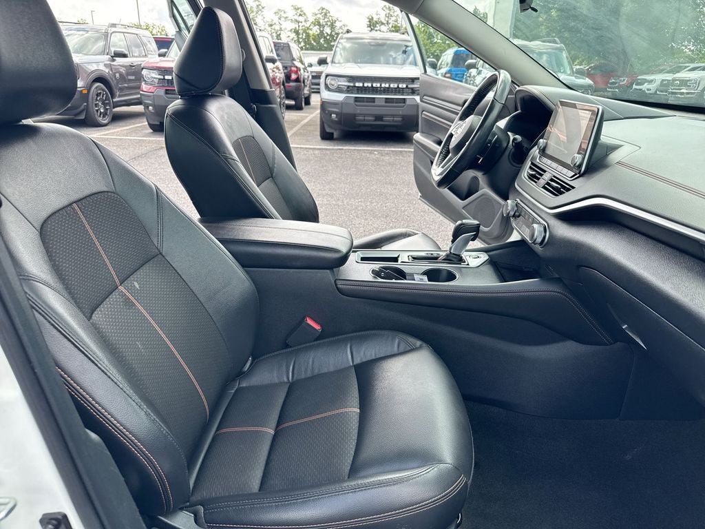 2022 Nissan Altima 2.5 SR