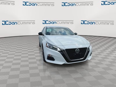 2022 Nissan Altima 2.5 SR