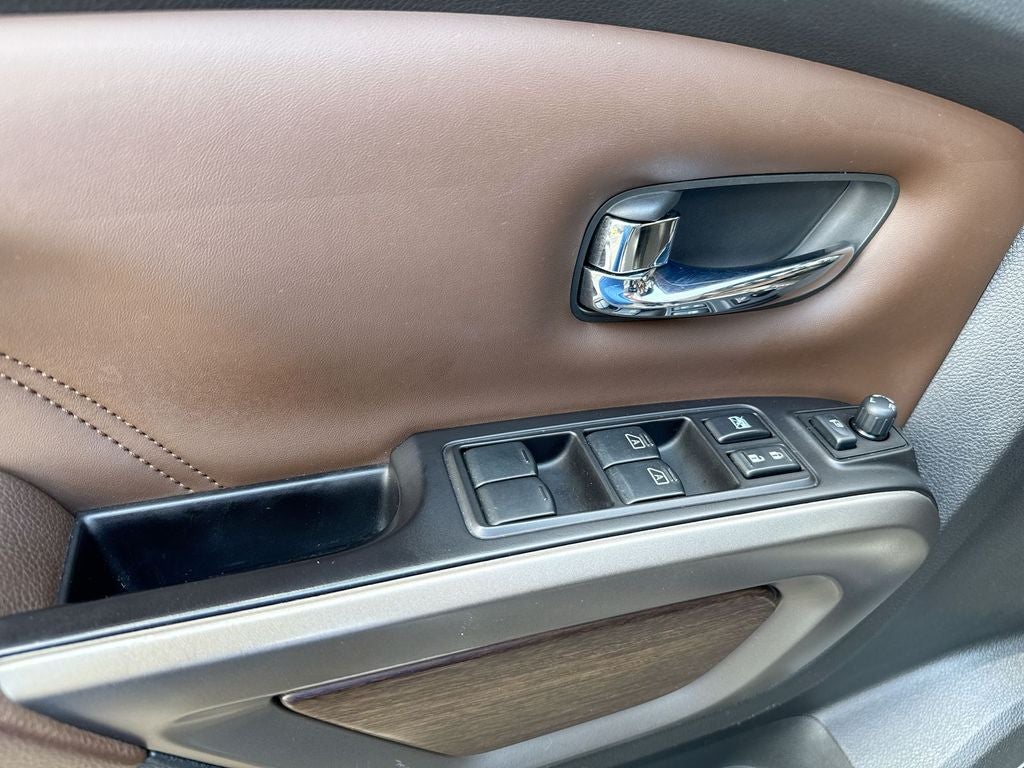 2020 Nissan Titan Platinum Reserve