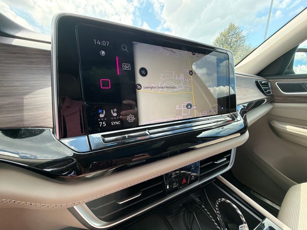2024 Volkswagen Atlas 2.0T SEL