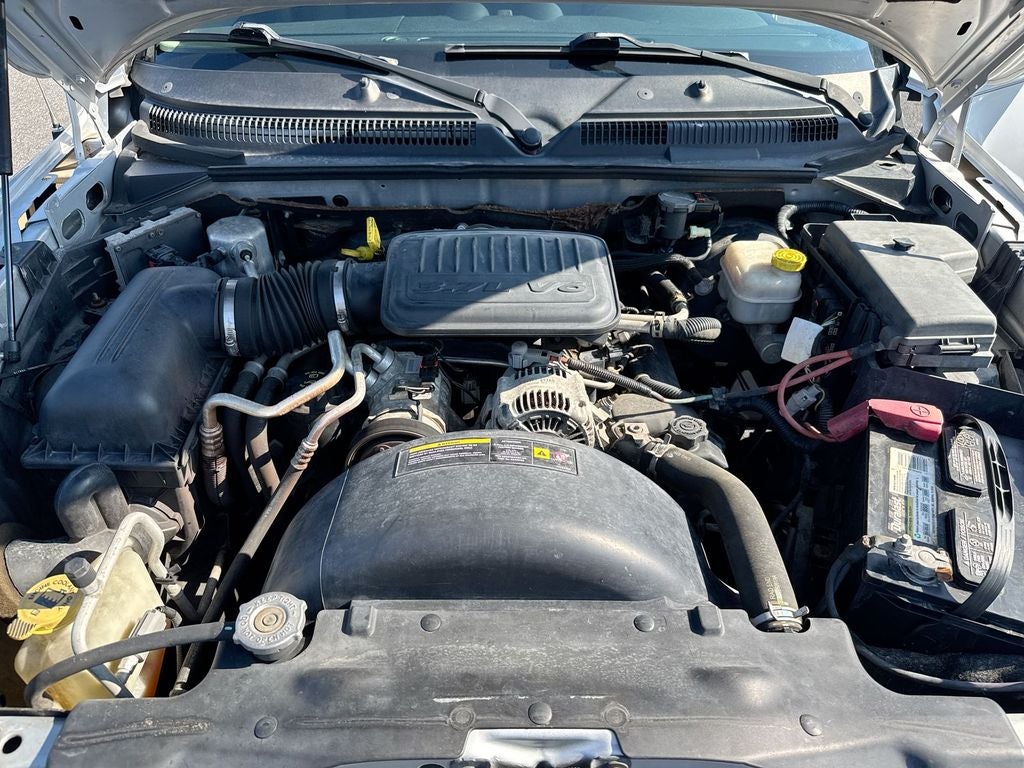 2007 Mitsubishi Raider LS