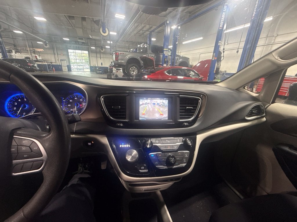 2018 Chrysler Pacifica Touring Plus