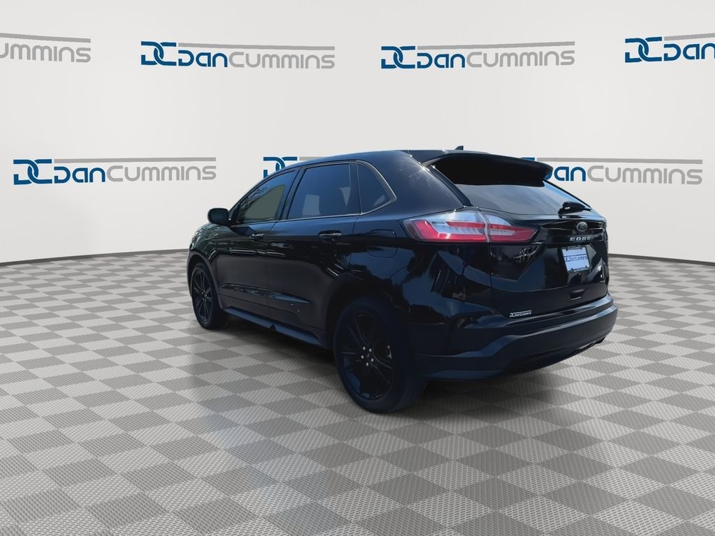 2022 Ford Edge ST Line