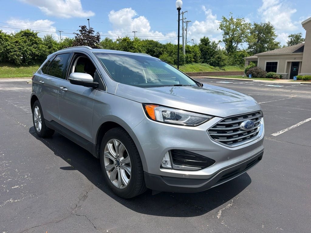 2020 Ford Edge Titanium
