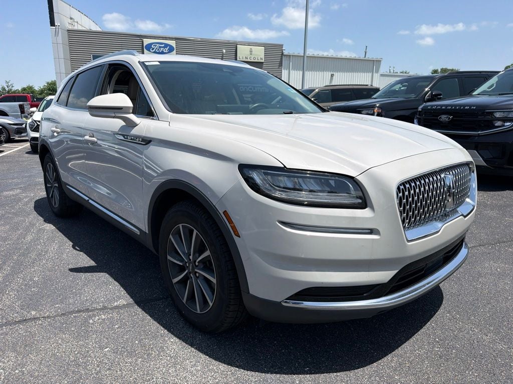 2022 Lincoln Nautilus Standard
