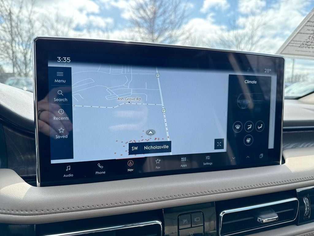 2022 Lincoln Nautilus Reserve