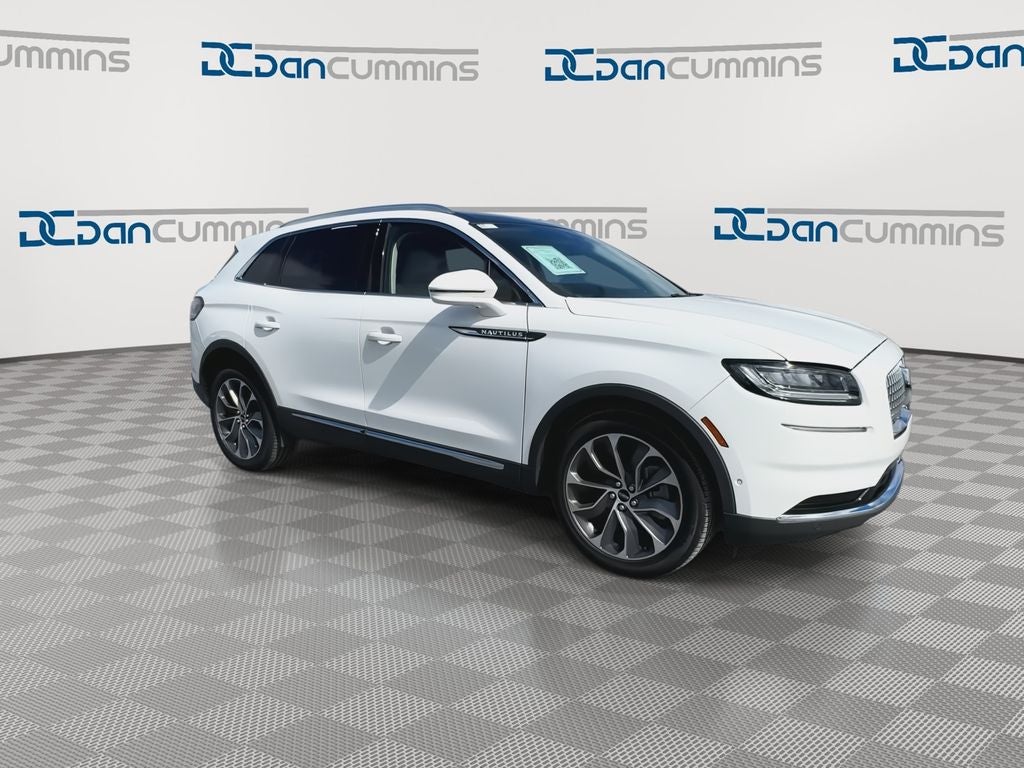 2022 Lincoln Nautilus Reserve