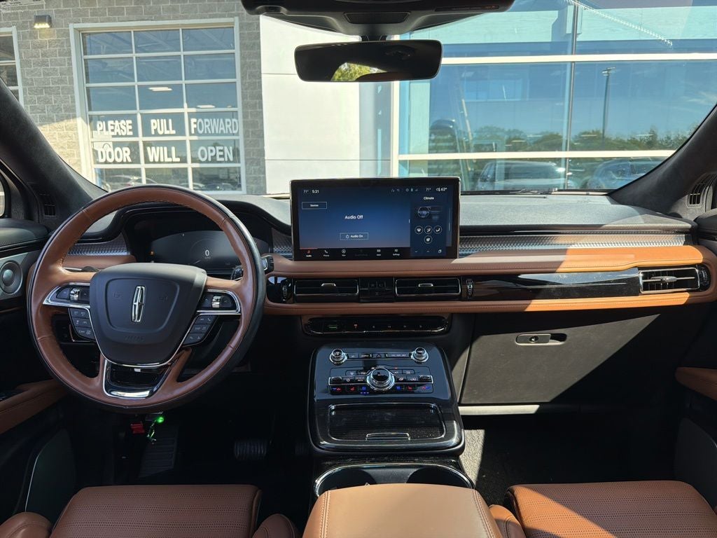 2023 Lincoln Nautilus Black Label