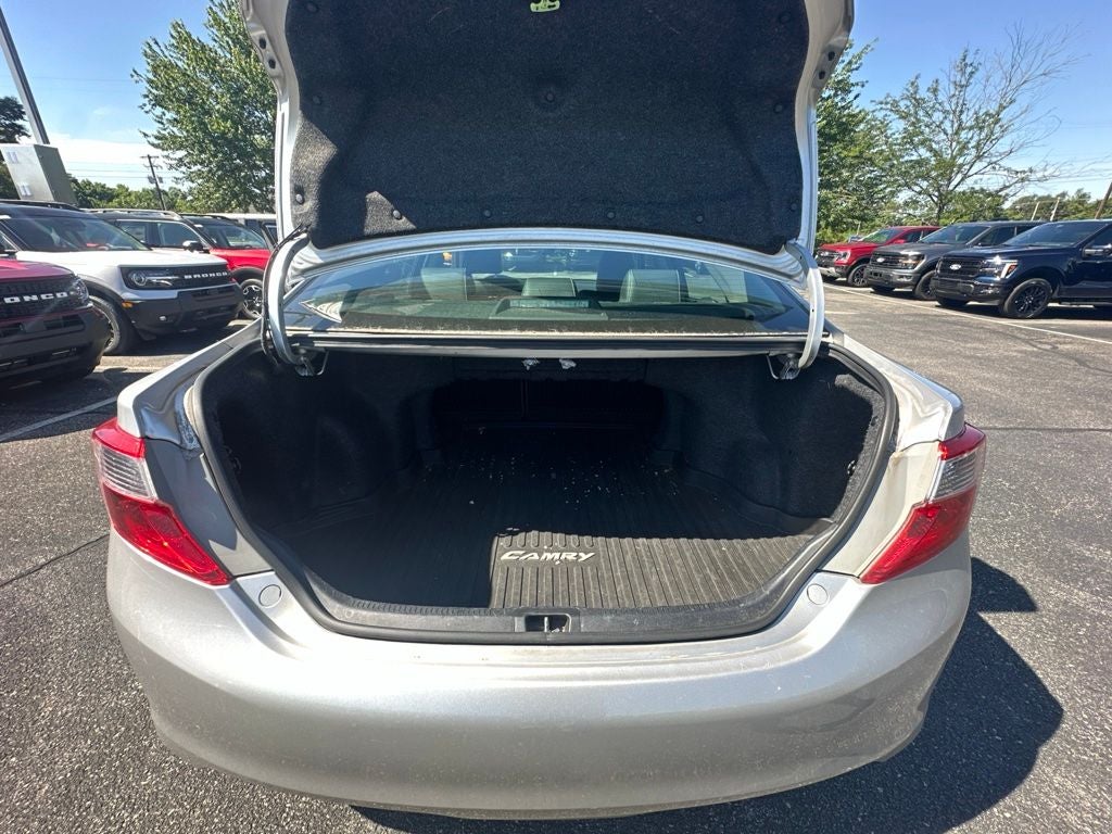 2014 Toyota Camry SE