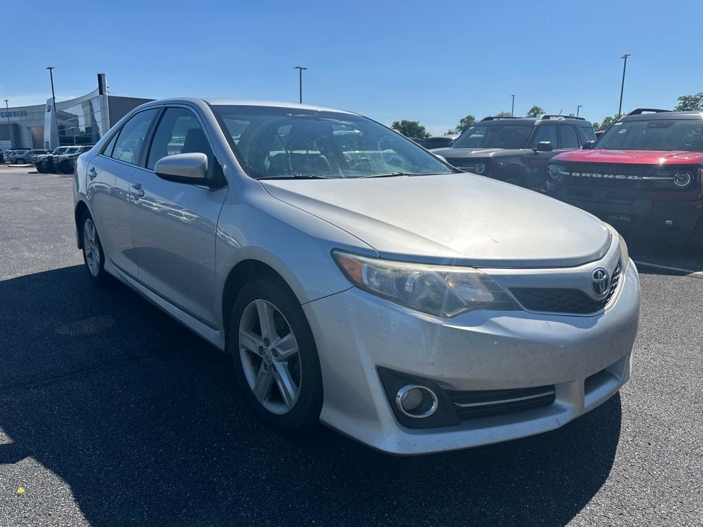 2014 Toyota Camry SE