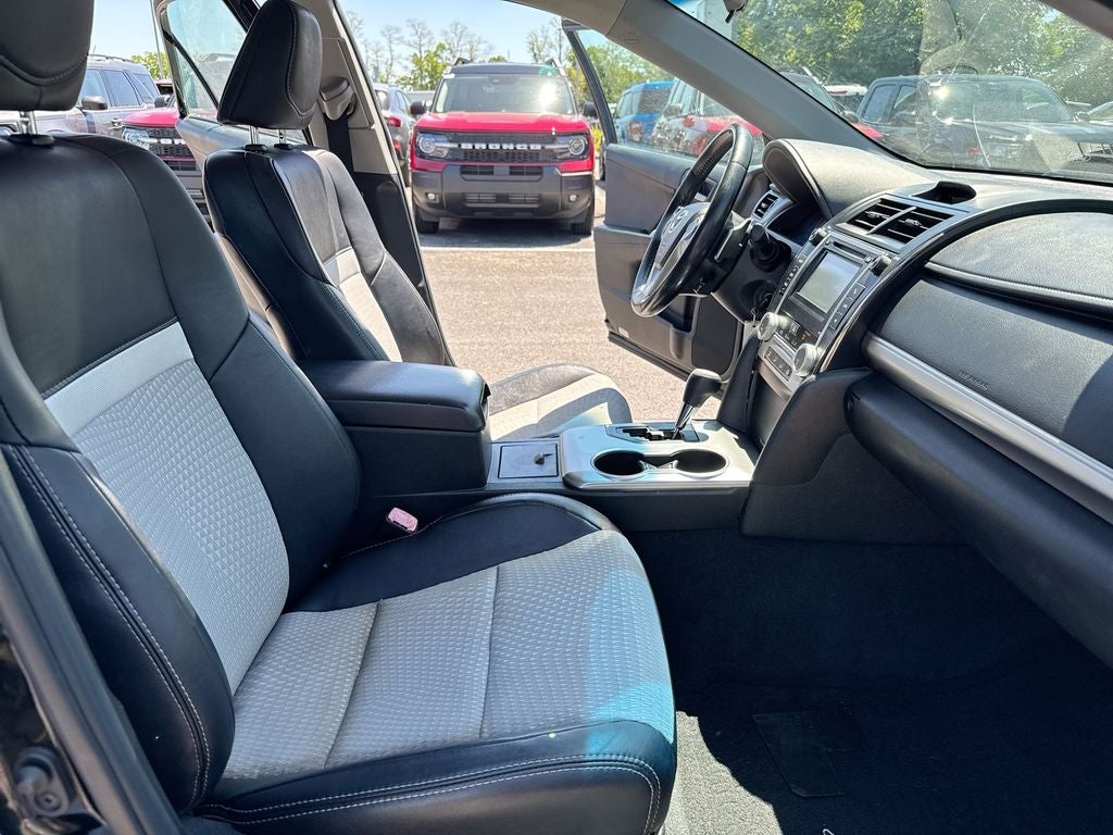 2013 Toyota Camry SE