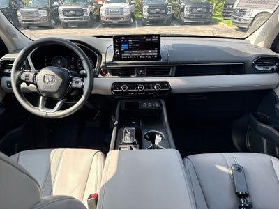 2025 Honda Pilot Base