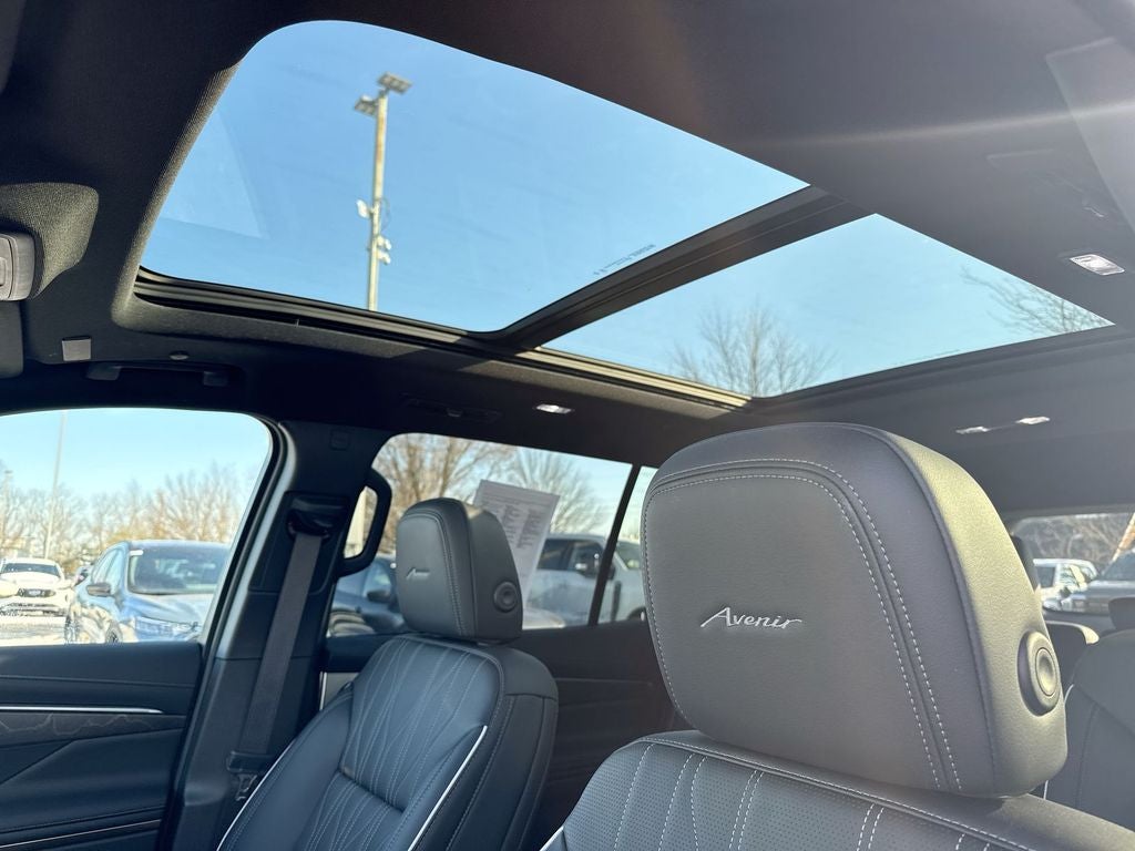 2026 Buick Enclave Avenir