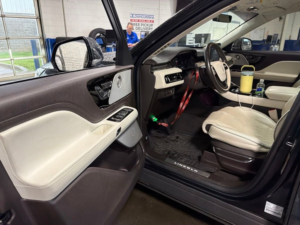2020 Lincoln Aviator Black Label