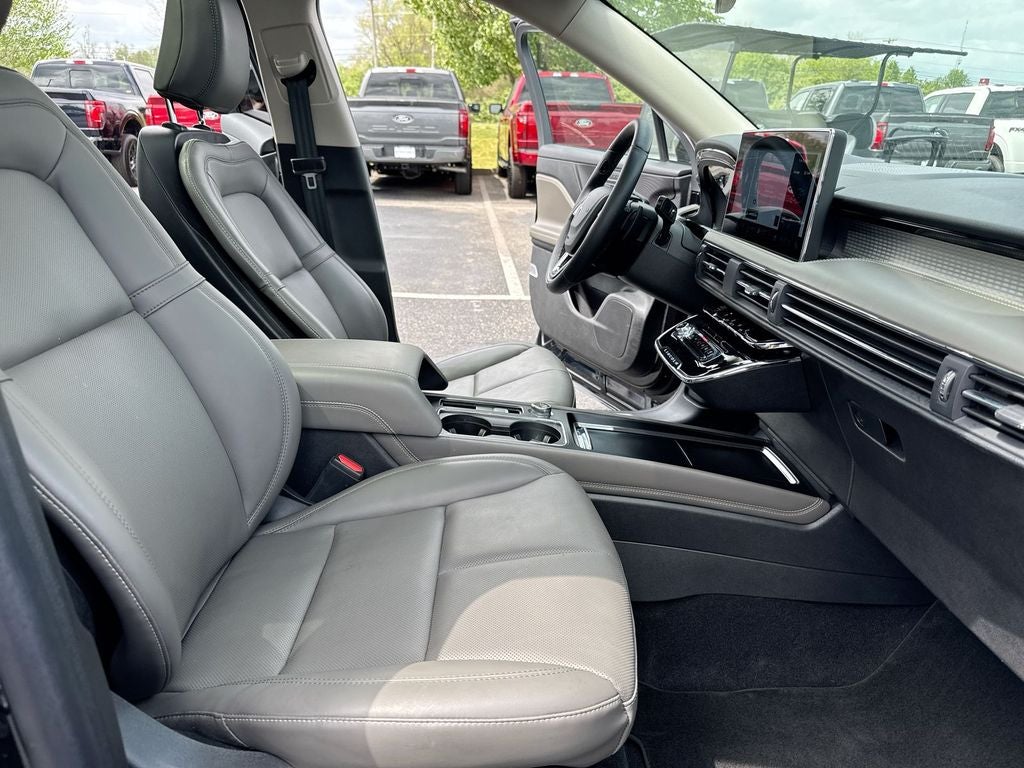 2024 Lincoln Corsair Premiere