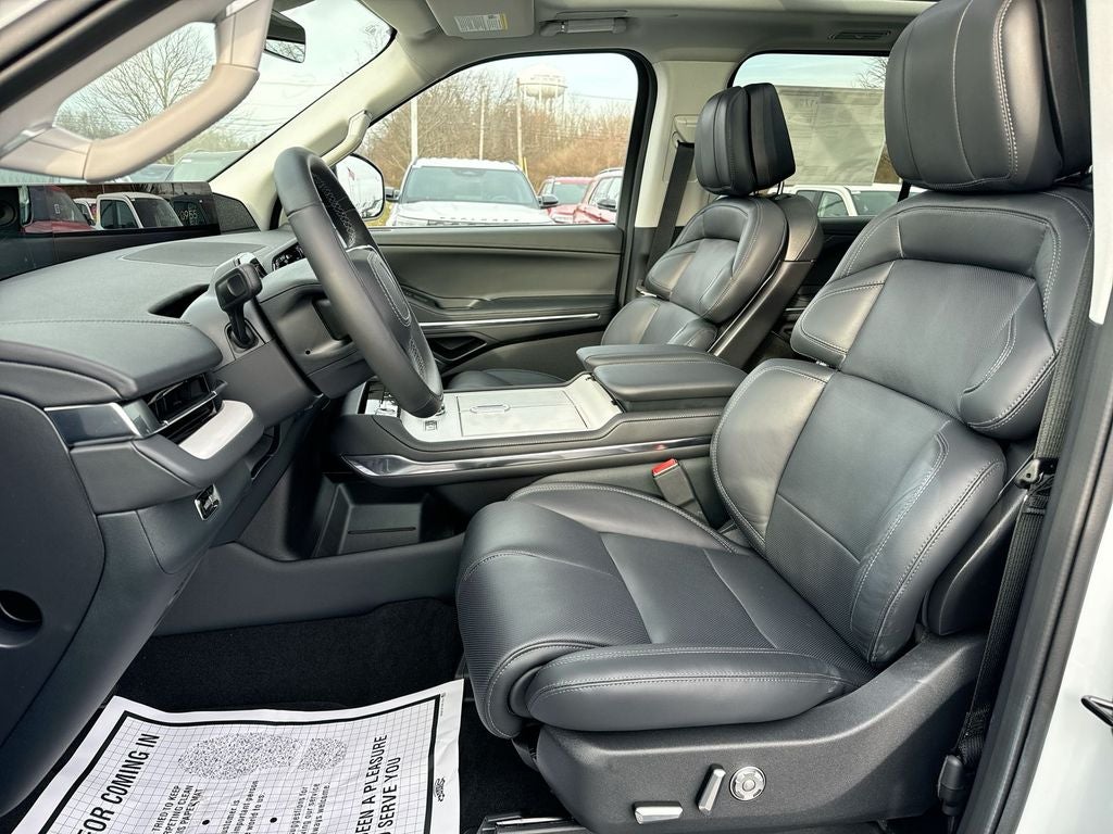 2025 Lincoln Navigator Reserve