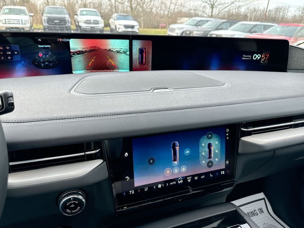 2025 Lincoln Navigator Reserve