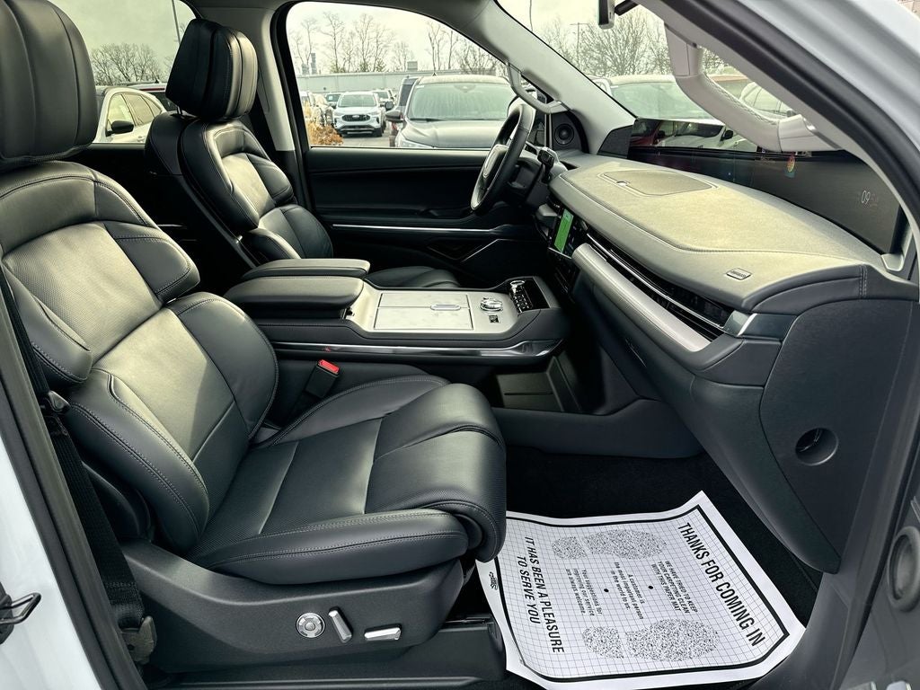 2025 Lincoln Navigator Reserve