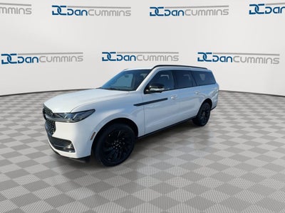 2026 Lincoln Navigator L Reserve