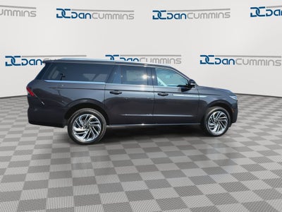 2027 Lincoln Navigator L Reserve