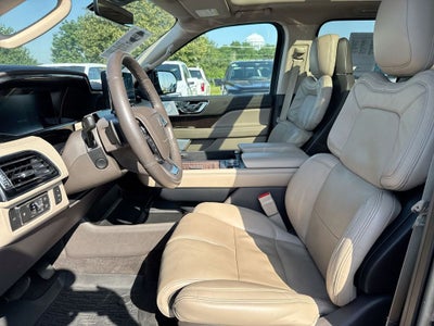 2022 Lincoln Navigator L Reserve