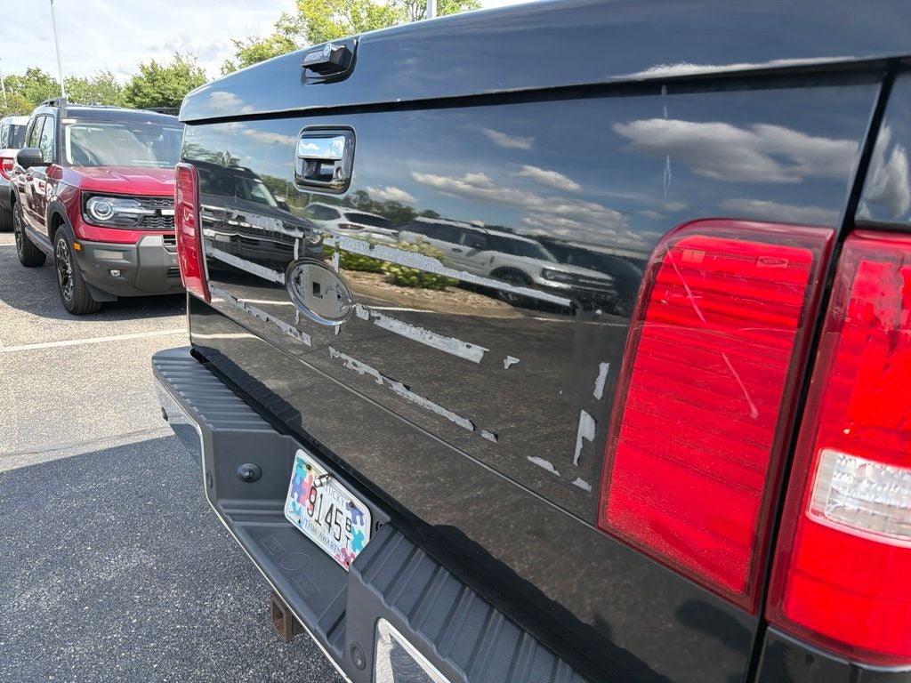 2006 Lincoln Mark LT Base