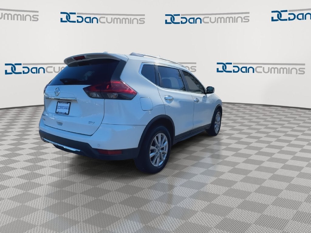 2020 Nissan Rogue SV