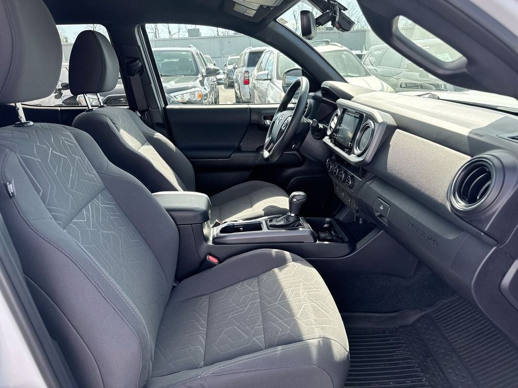 2017 Toyota Tacoma Base