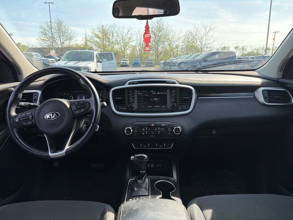 2018 Kia Sorento LX