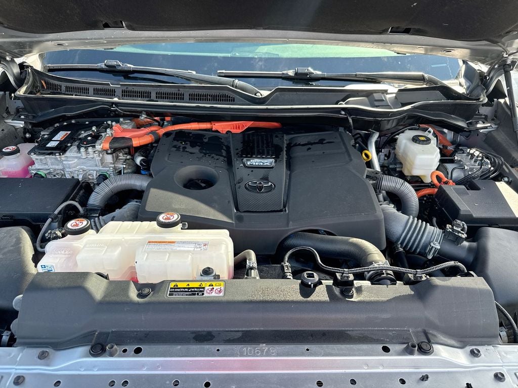 2024 Toyota Sequoia SR5