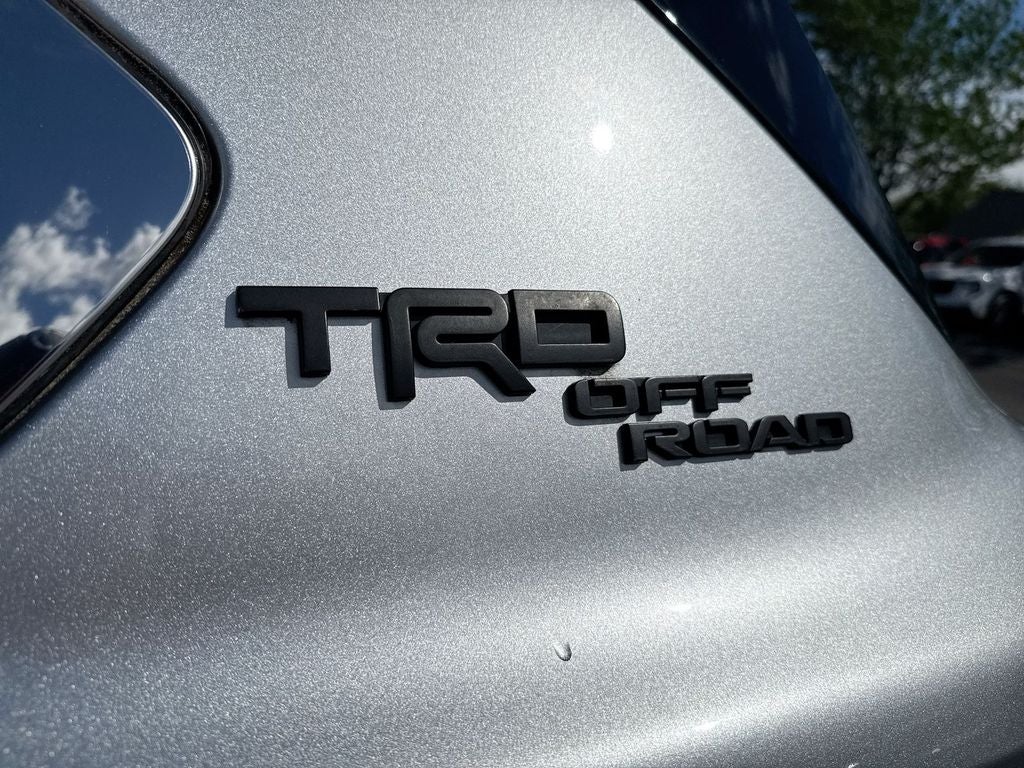 2024 Toyota Sequoia SR5