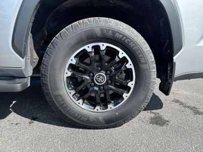 2024 Toyota Sequoia SR5