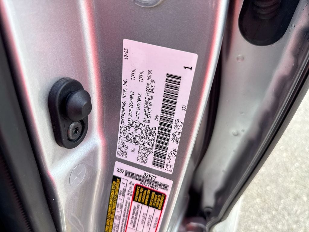 2024 Toyota Sequoia SR5