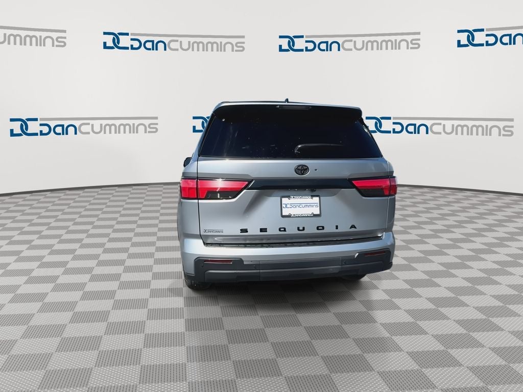 2024 Toyota Sequoia SR5