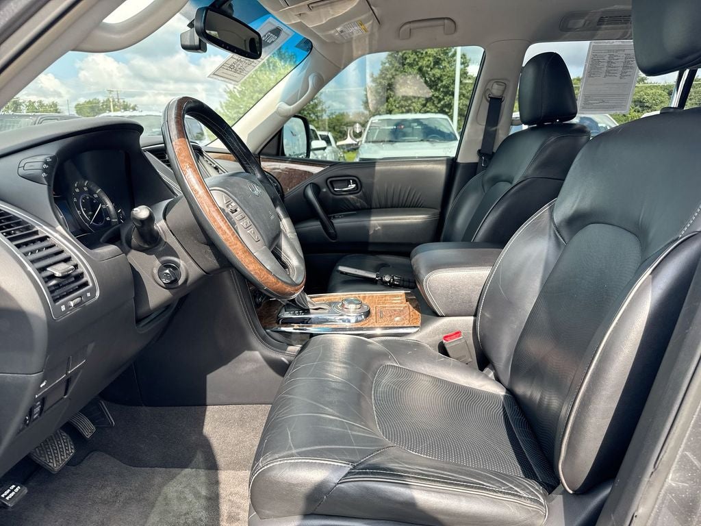 2017 INFINITI QX80 Base