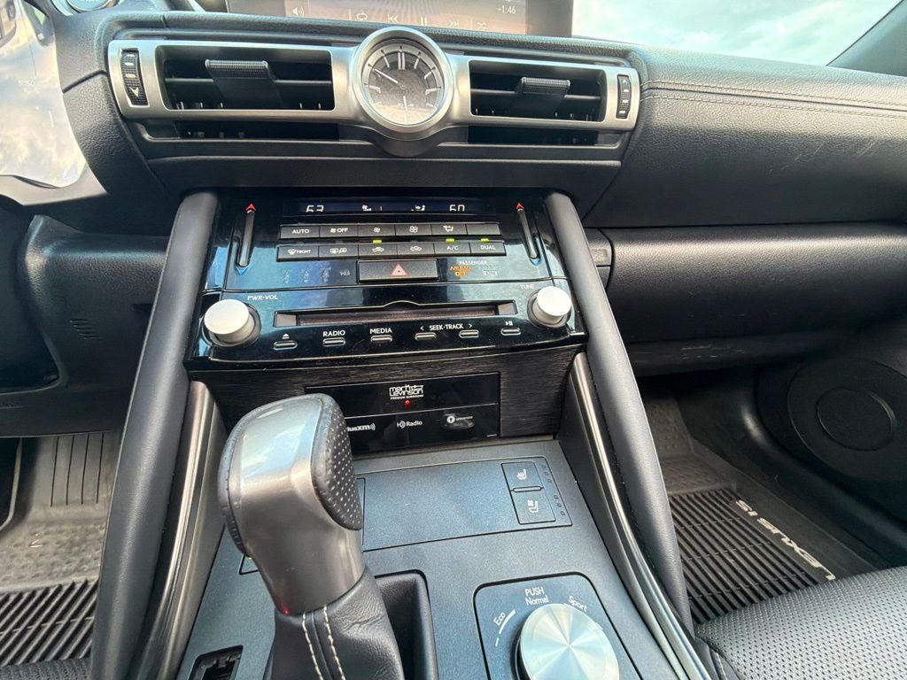 2022 Lexus IS 350 F SPORT