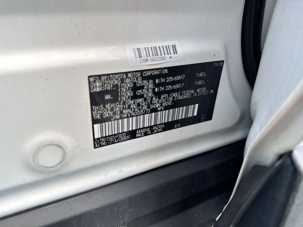 2019 Toyota RAV4 LE