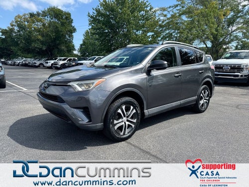 2017 Toyota RAV4 LE